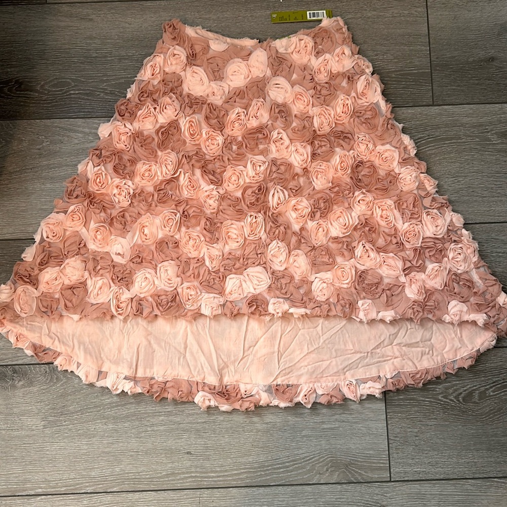 NWT floral rose bud skirt